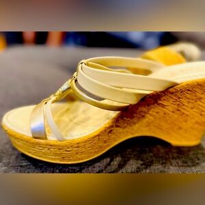 Italian Shoemakers Cream and Tan Wedge Sandals
